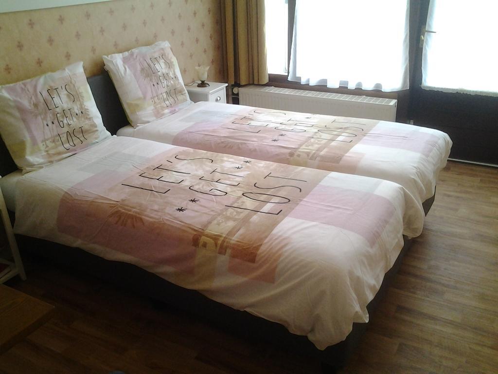Bed & Breakfast Meinsma Moddergat Esterno foto