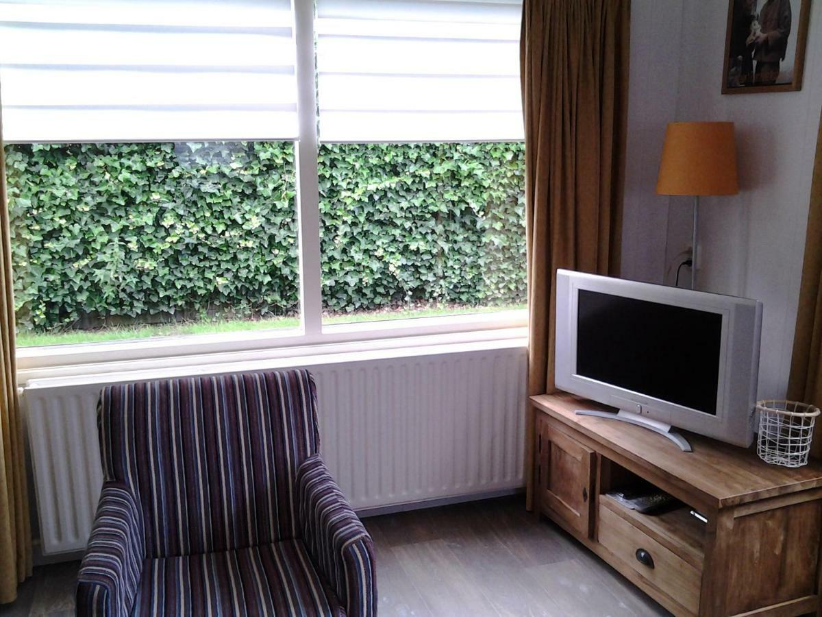 Bed & Breakfast Meinsma Moddergat Esterno foto
